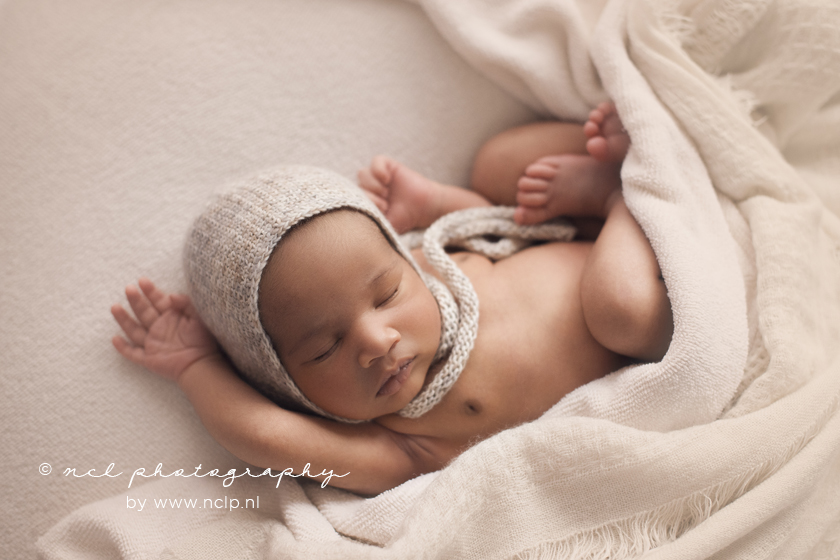 NCL Photography - Amsterdam - Newborn fotograaf - Babyfotograaf - Newborn fotografie - Babyfotografie - Newbornfotografie- shoot - Newbornshoot - Nerita - Louw - Steinmann - Nederland - Pasgeboren baby 042